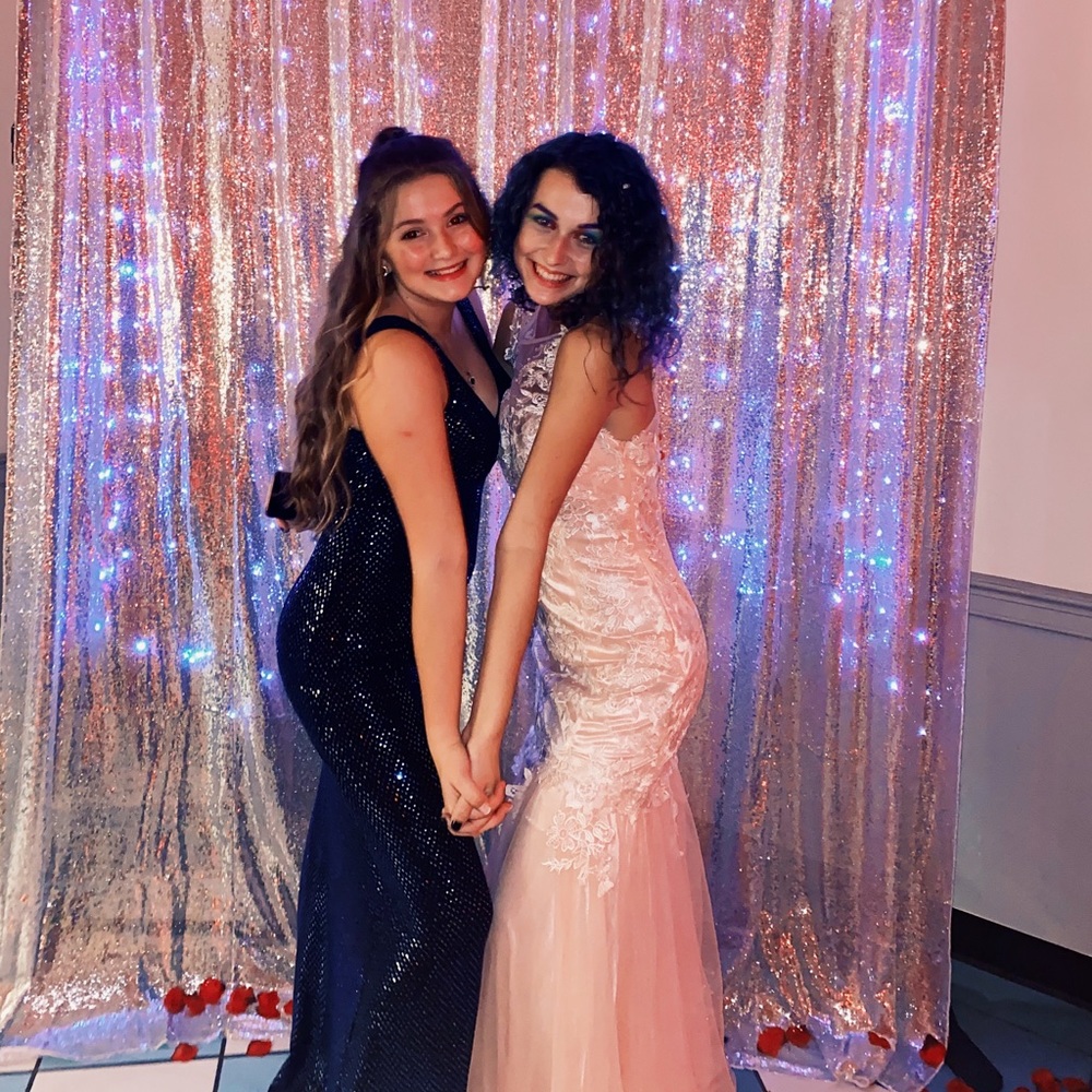 PROM DRESS - Picture 2 of 2